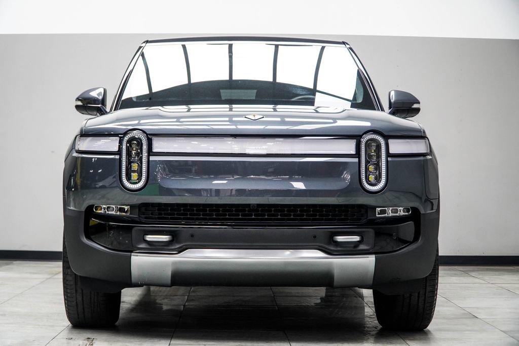 2024 Rivian R1S Adventure