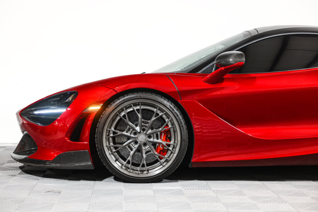 Used 2019 McLaren 720S Performance photo 15