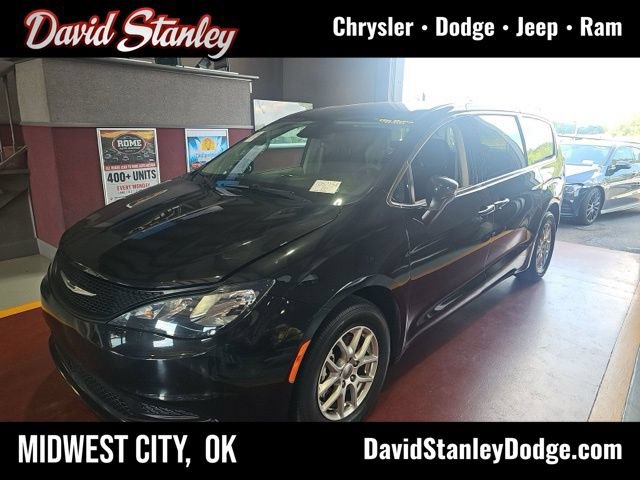 Used 2023 Chrysler Voyager LX