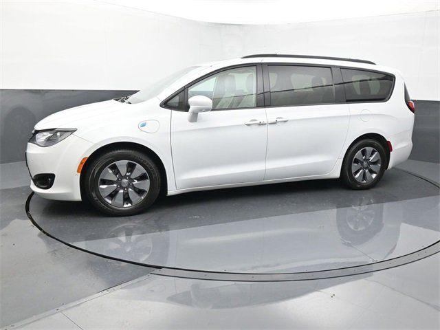 2018 Chrysler Pacifica Hybrid Limited