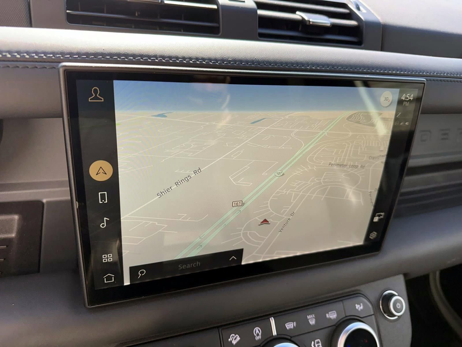 2024 Land Rover Defender 130 X-Dynamic SE