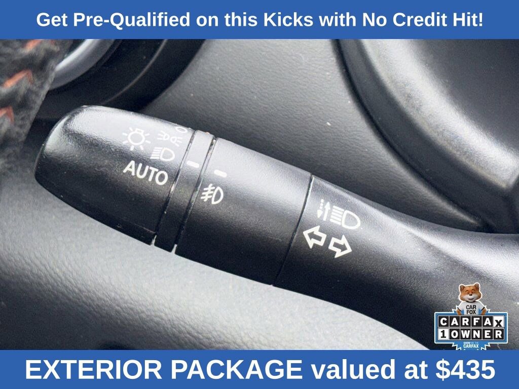 2023 Nissan Kicks SR