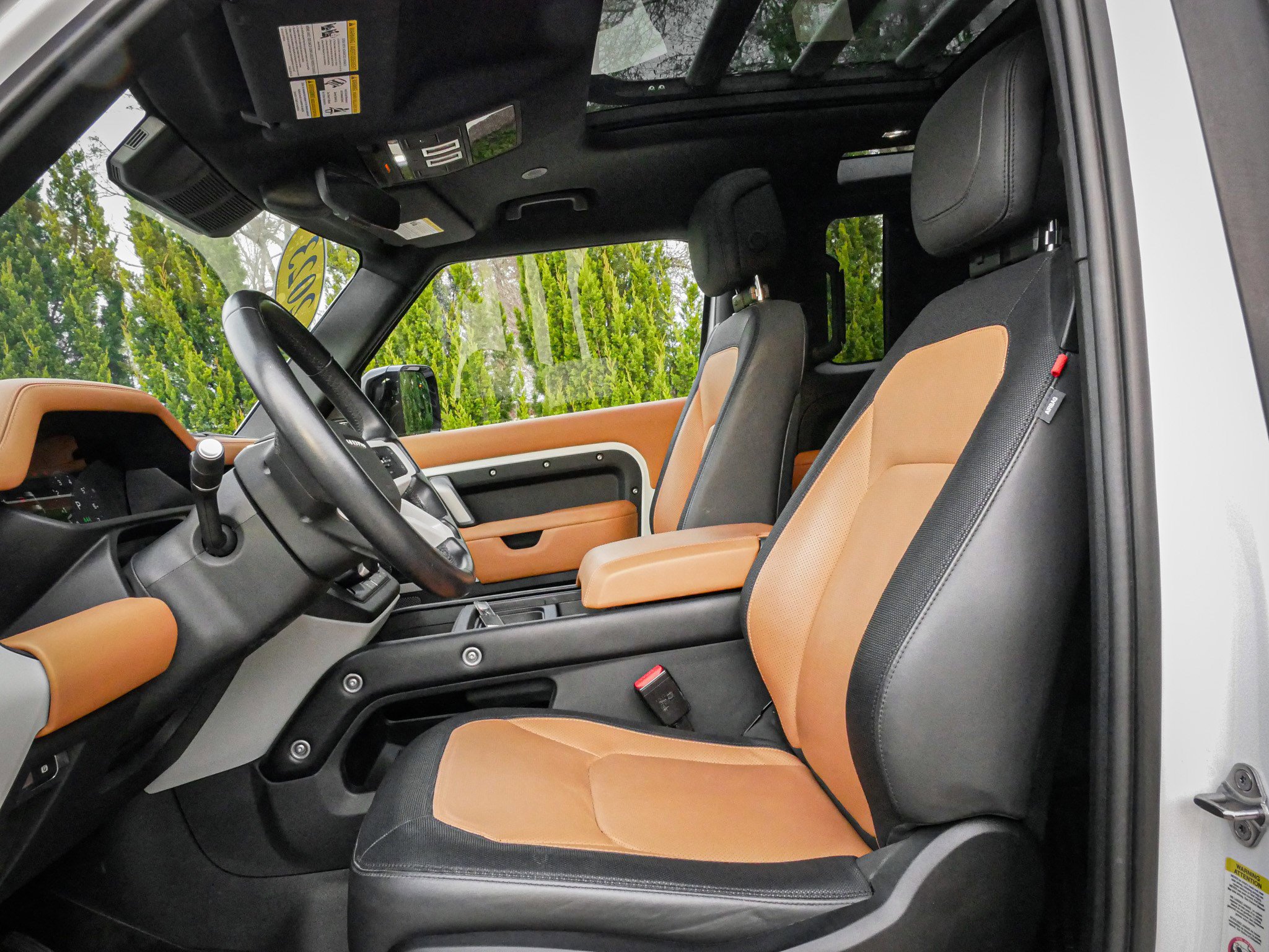 2023 Land Rover Defender 90 X-Dynamic SE