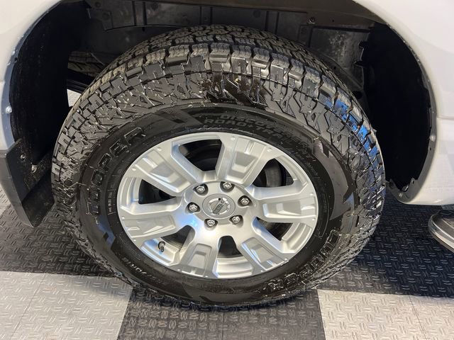 2019 Nissan Titan SV