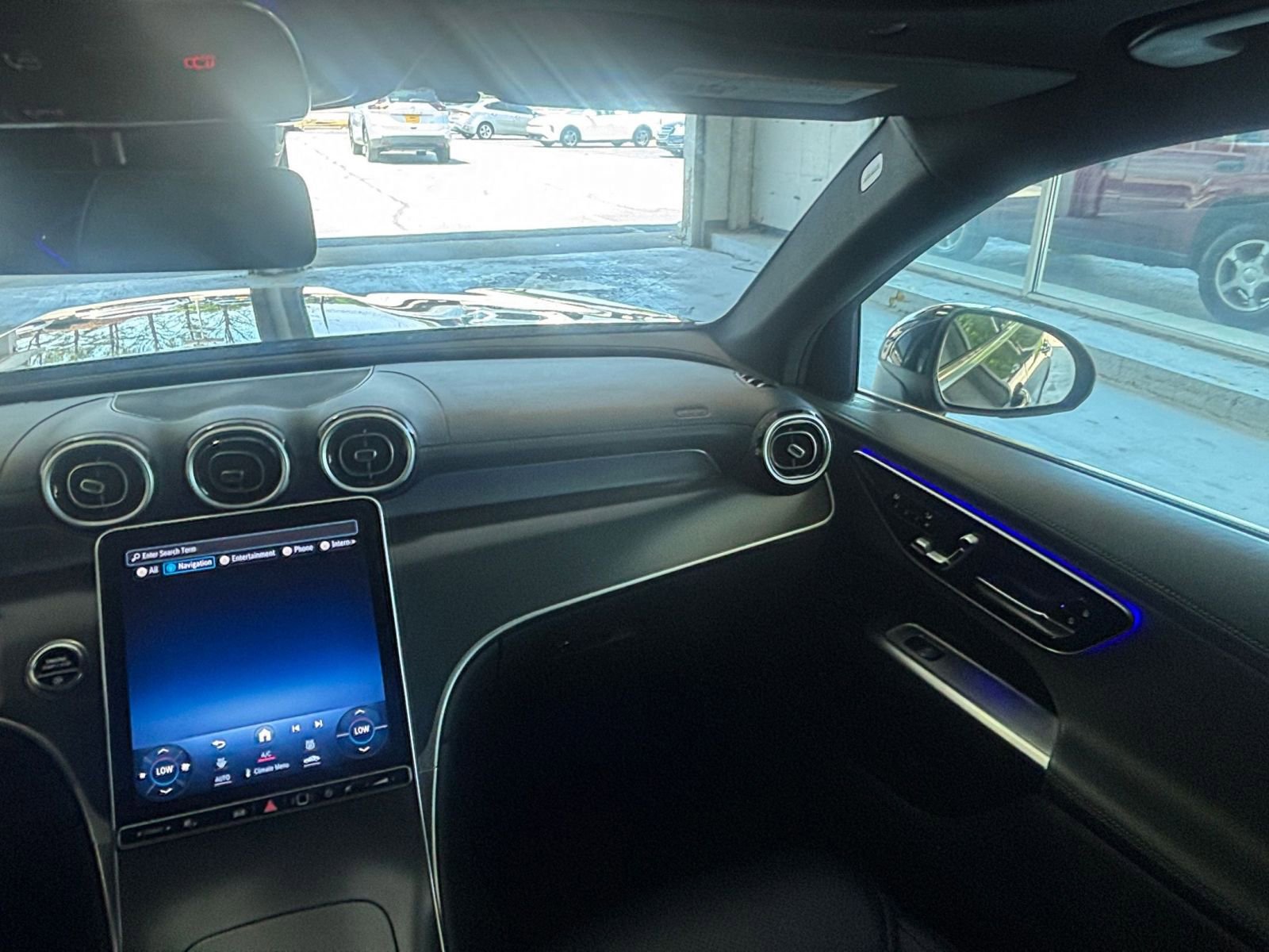 2024 Mercedes-Benz GLC 300