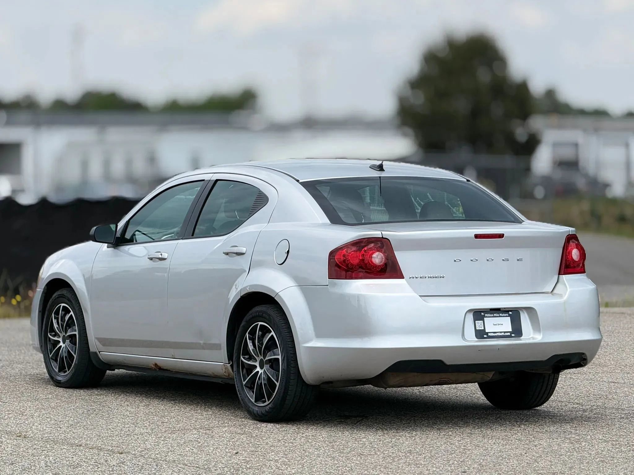 2012 Dodge Avenger SE