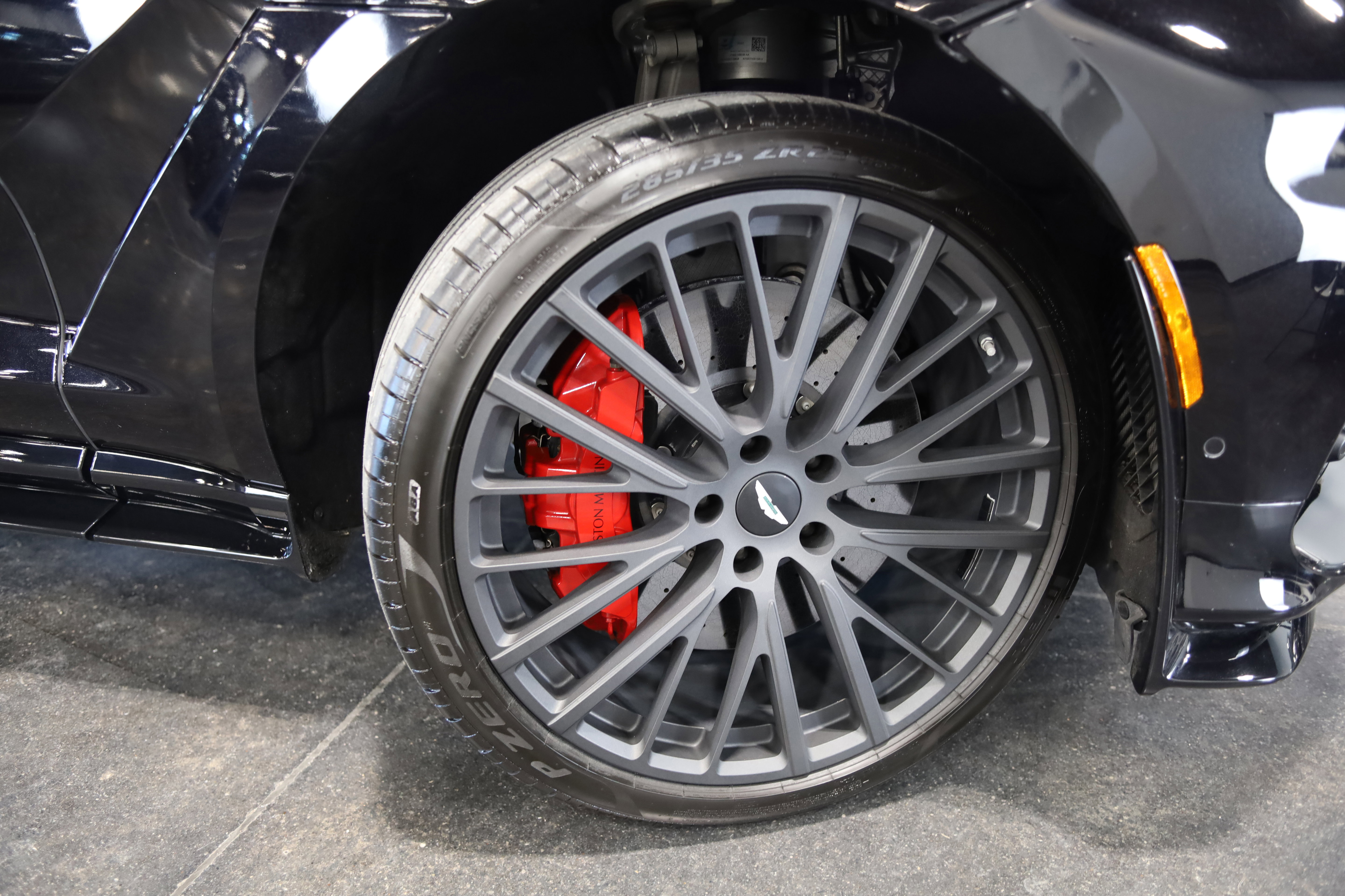 2023 Aston Martin DBX 707