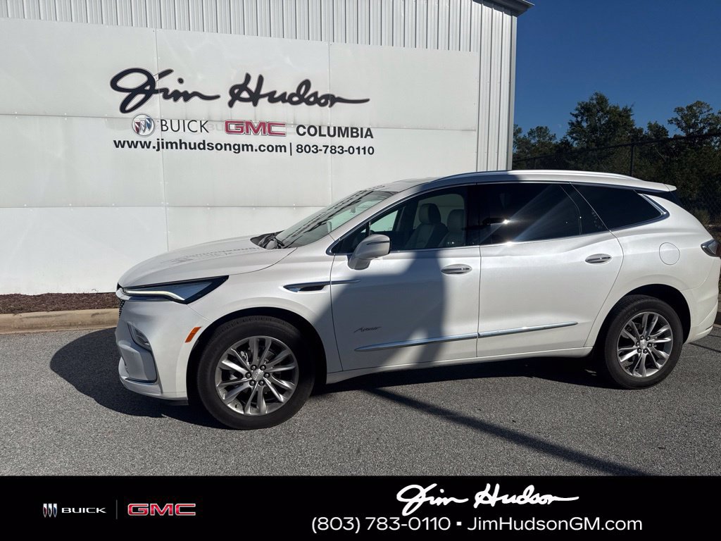 Used 2022 Buick Enclave Avenir w/ Avenir Technology Package