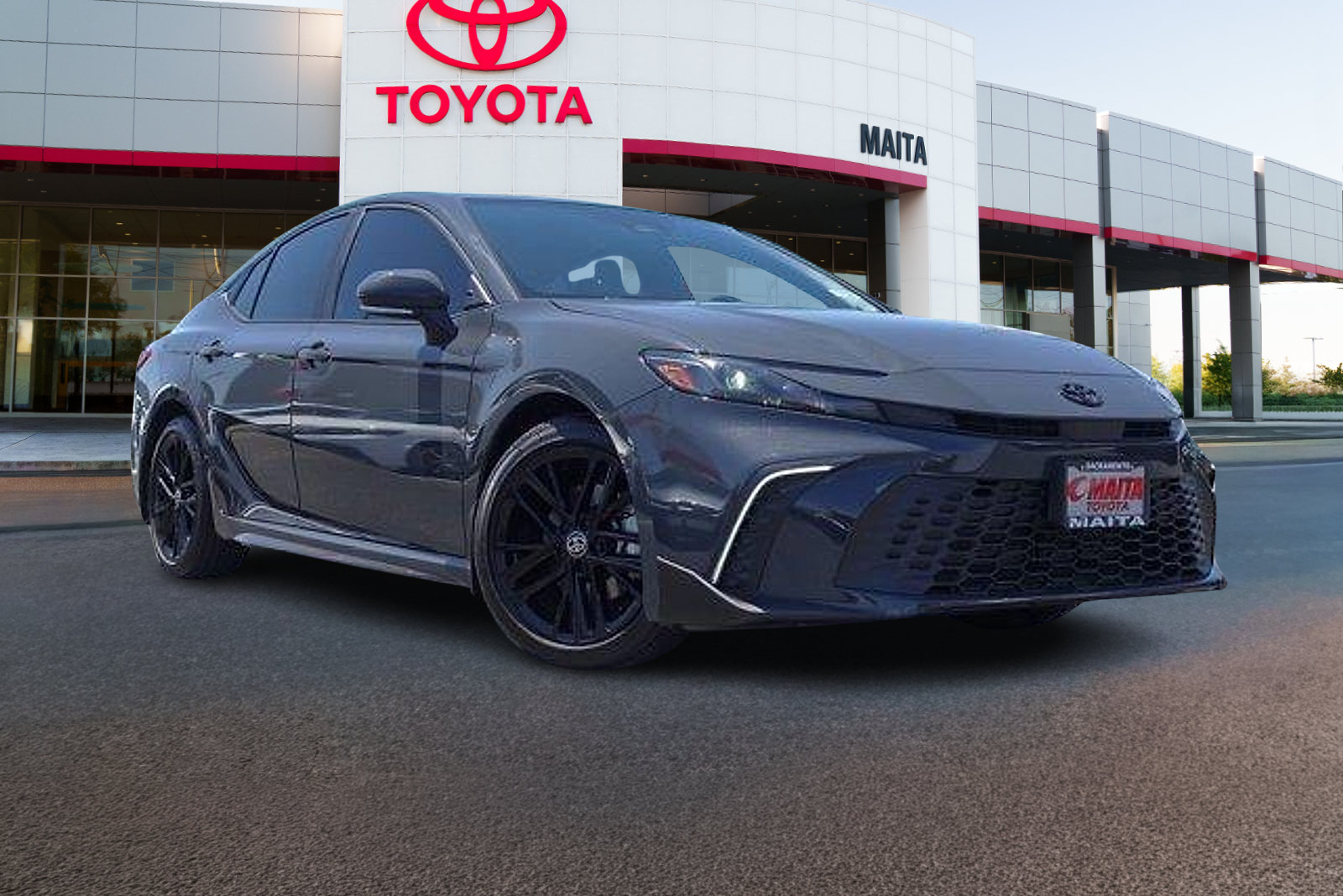 Used 2025 Toyota Camry SE w/ Convenience Package