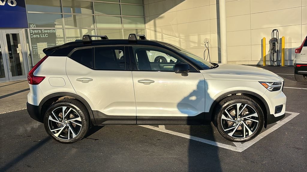 2021 Volvo Xc40 T5 R-Design