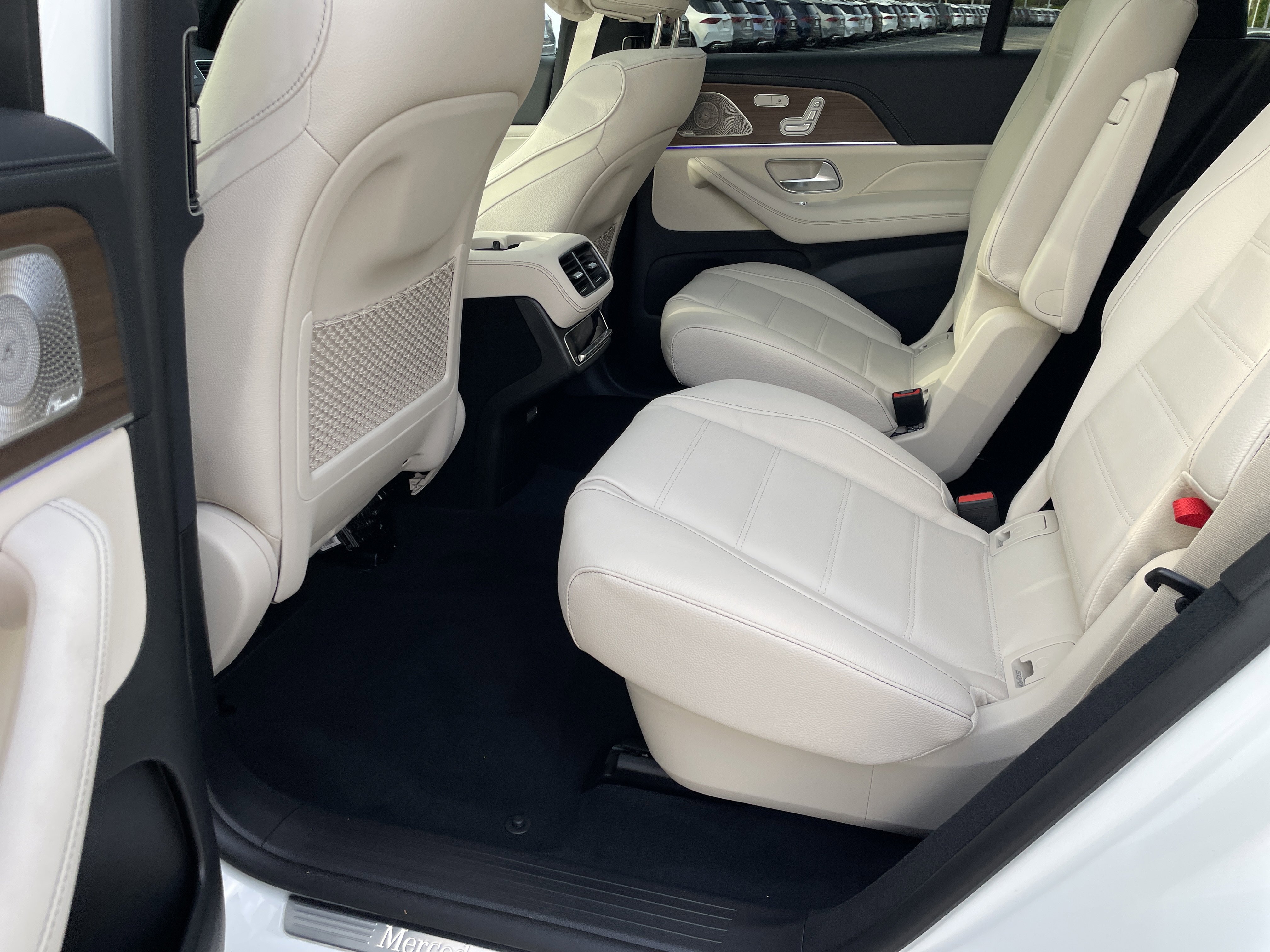 2026 Mercedes-Benz GLS 580 4MATIC