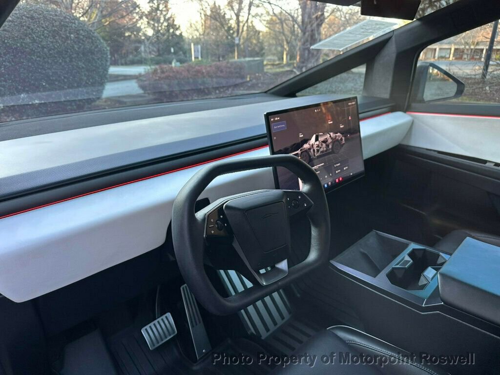2024 Tesla Cybertruck AWD Crew Cab