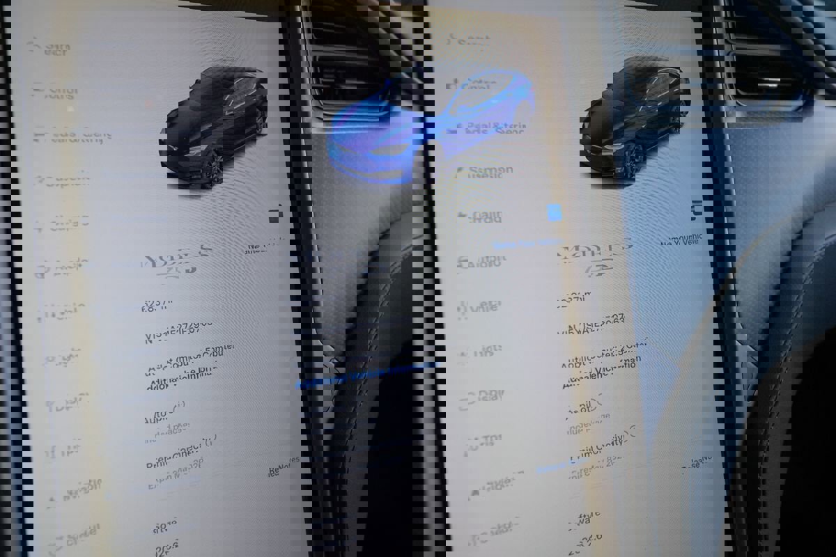 2018 Tesla Model S 75D