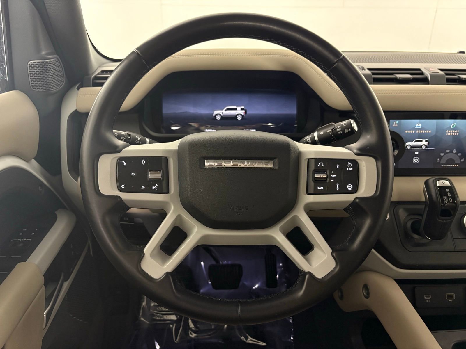 2024 Land Rover Defender 110 S