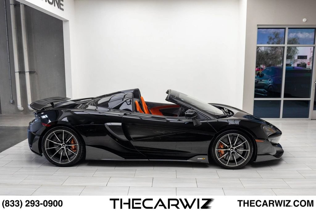 Used 2020 McLaren 600LT Spider photo 24