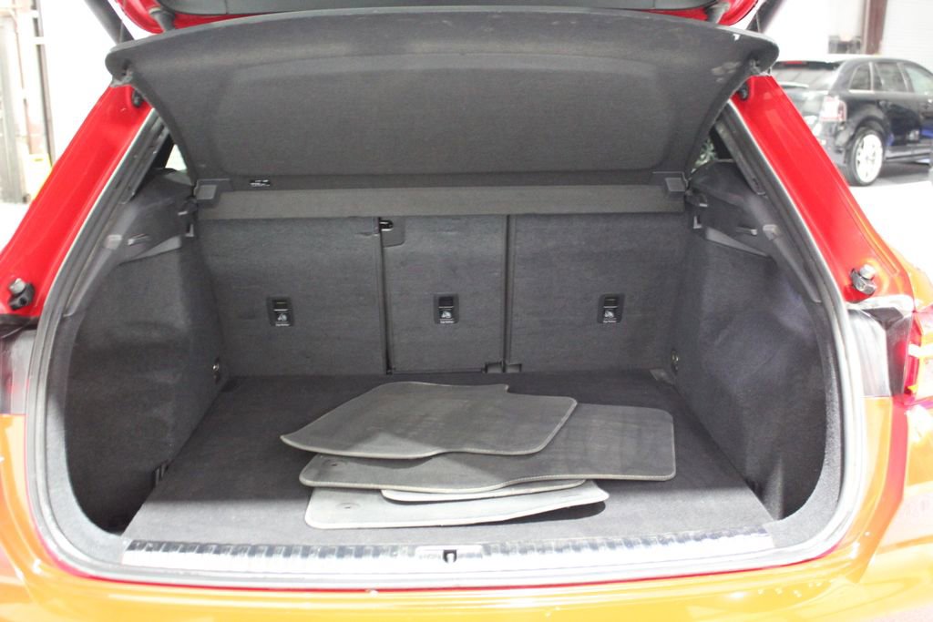 2022 Audi Q3 2.0T Premium Plus