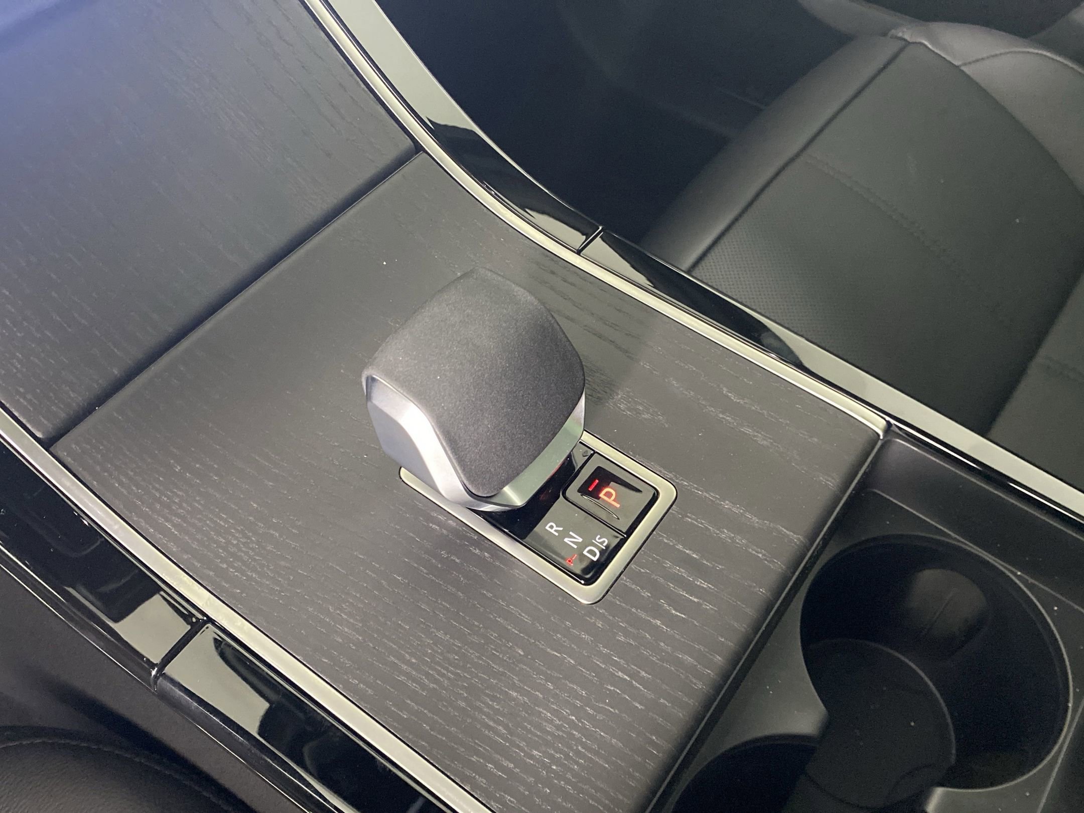 2026 Land Rover Range Rover Velar S