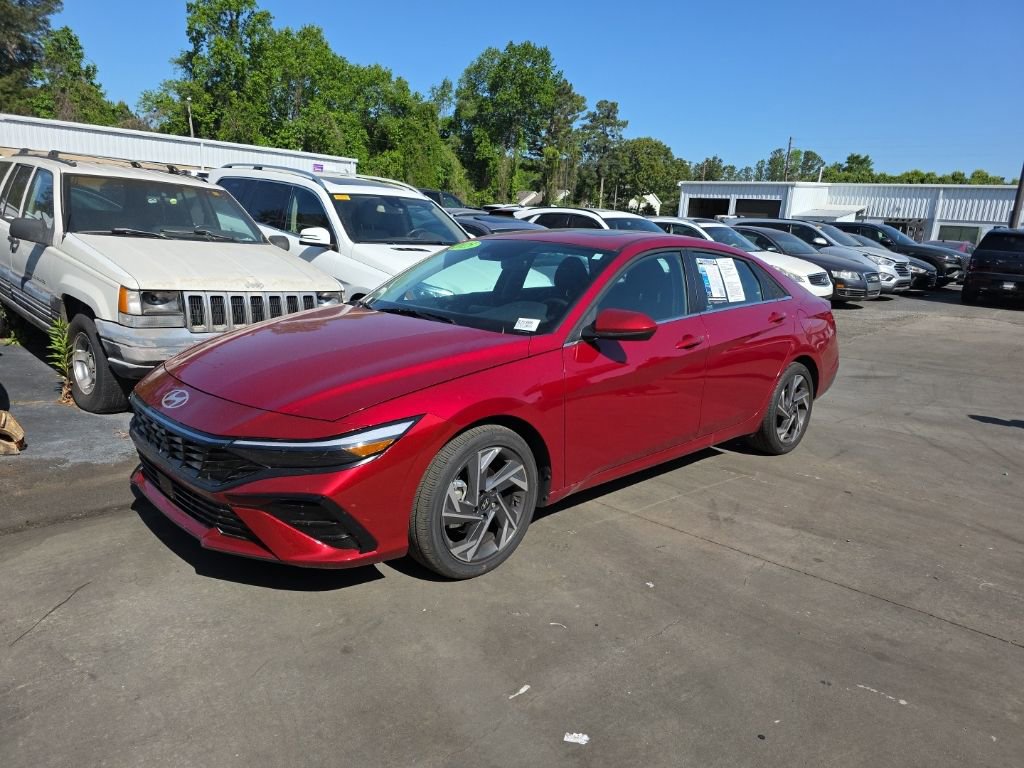 2025 Hyundai Elantra SEL