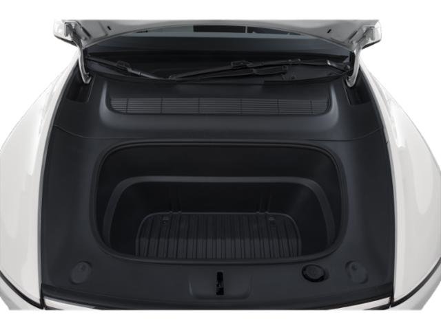 2026 Tesla Model Y 2WD