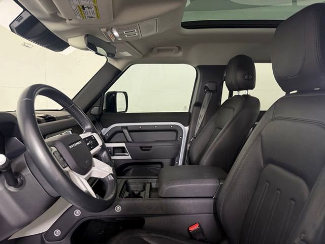 2022 Land Rover Defender 110 SE