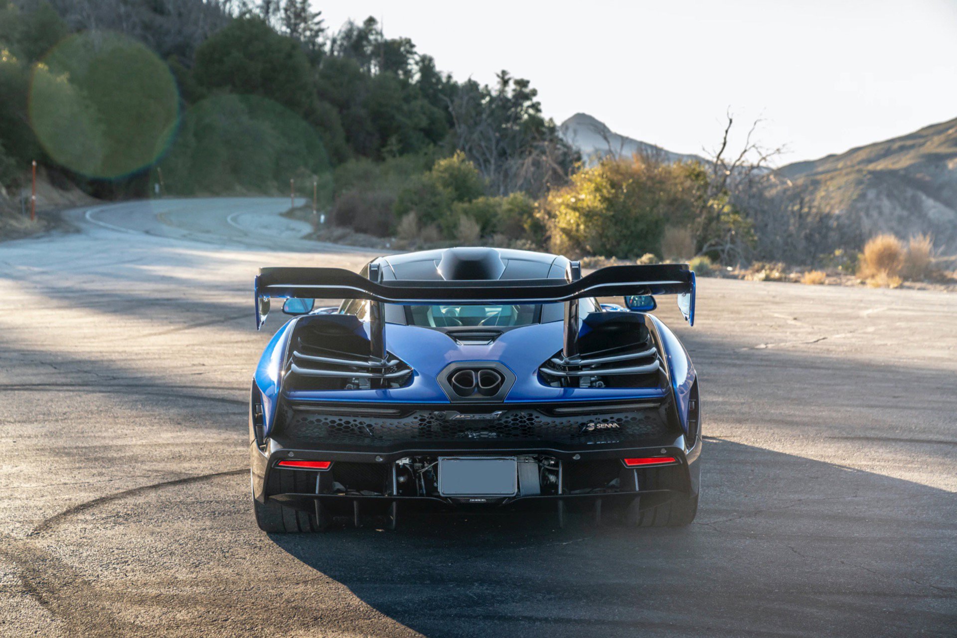 Used 2019 McLaren Senna Coupe ULTRA RARE Only 1685 Mil photo 94