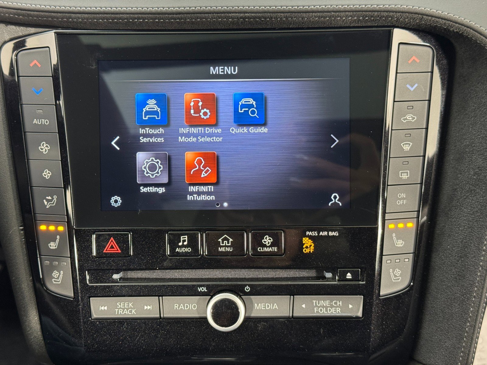 2023 INFINITI Qx50 Sensory