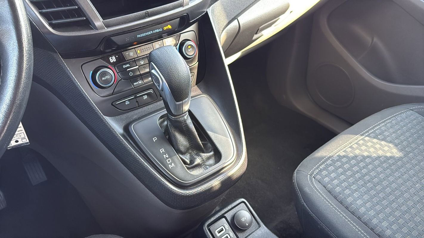 2022 Ford Transit Connect XLT