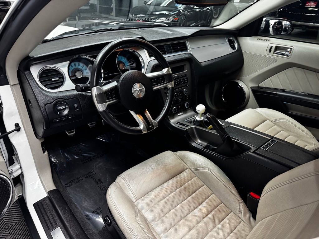 2011 Ford Mustang GT Premium