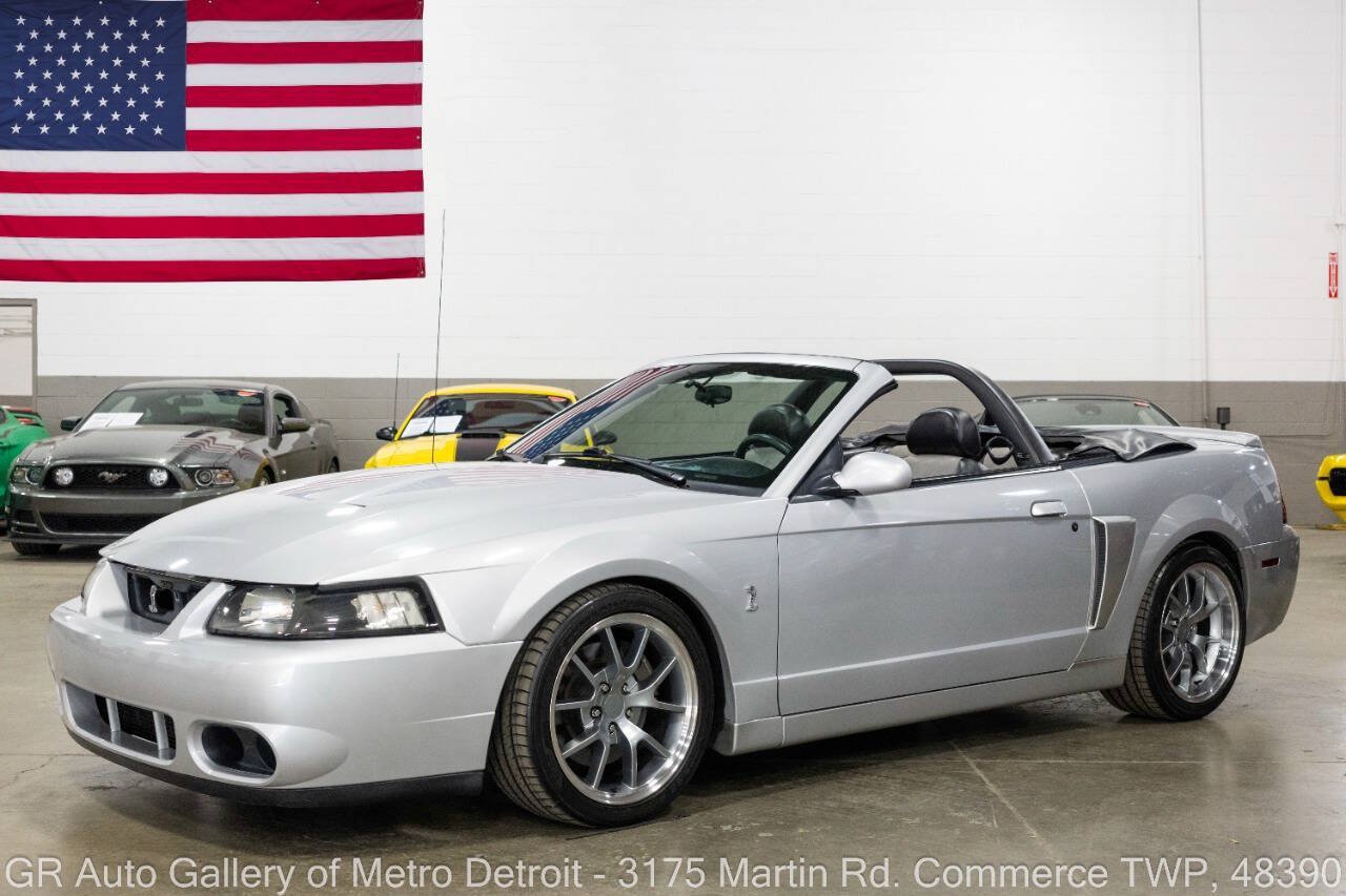 2003 Ford Mustang Base