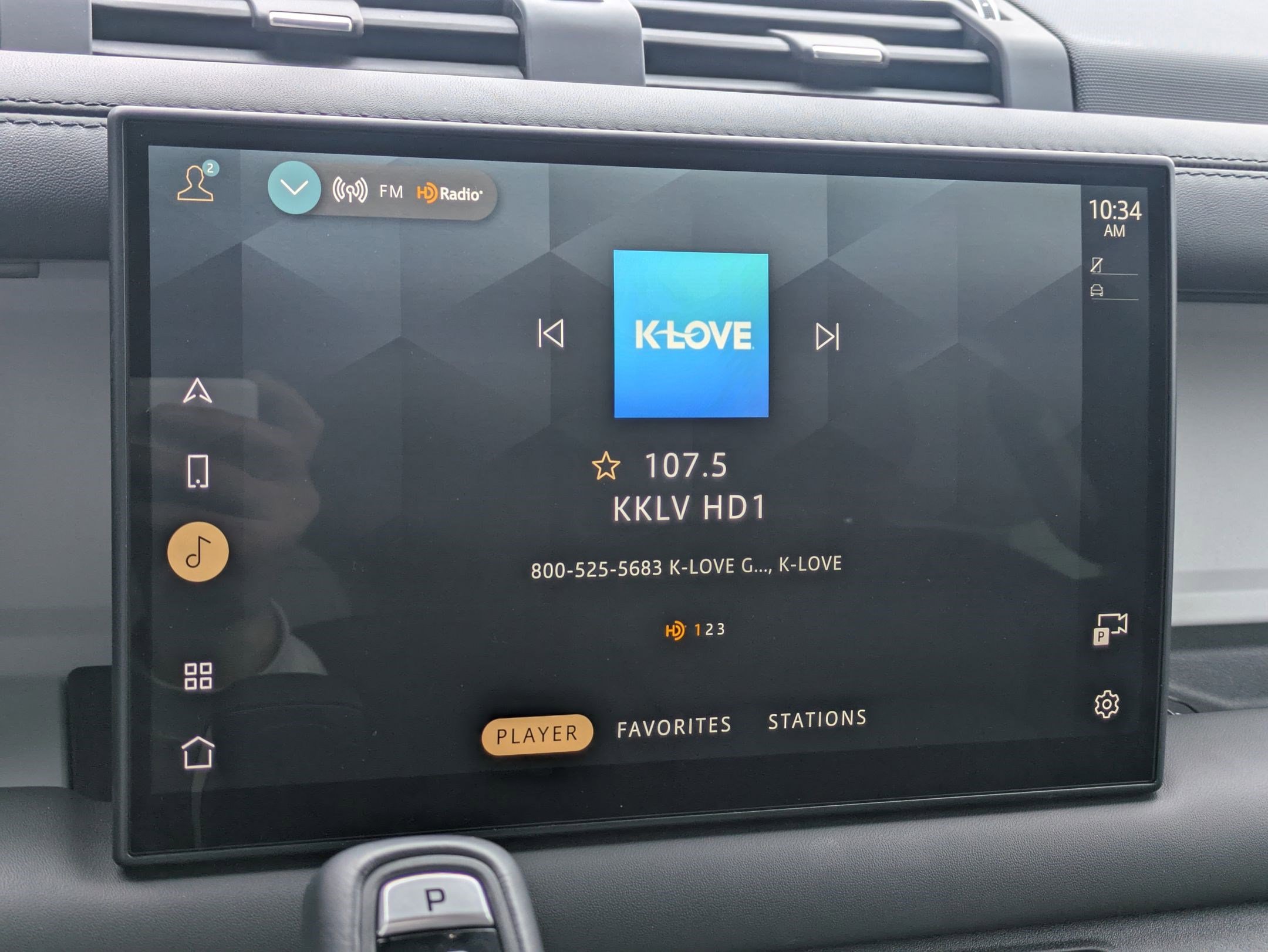 2025 Land Rover Defender 130 X-Dynamic SE