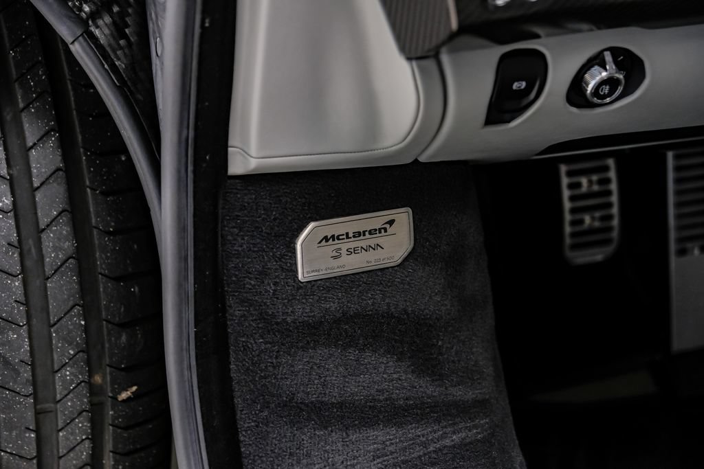 Used 2019 McLaren Senna photo 39