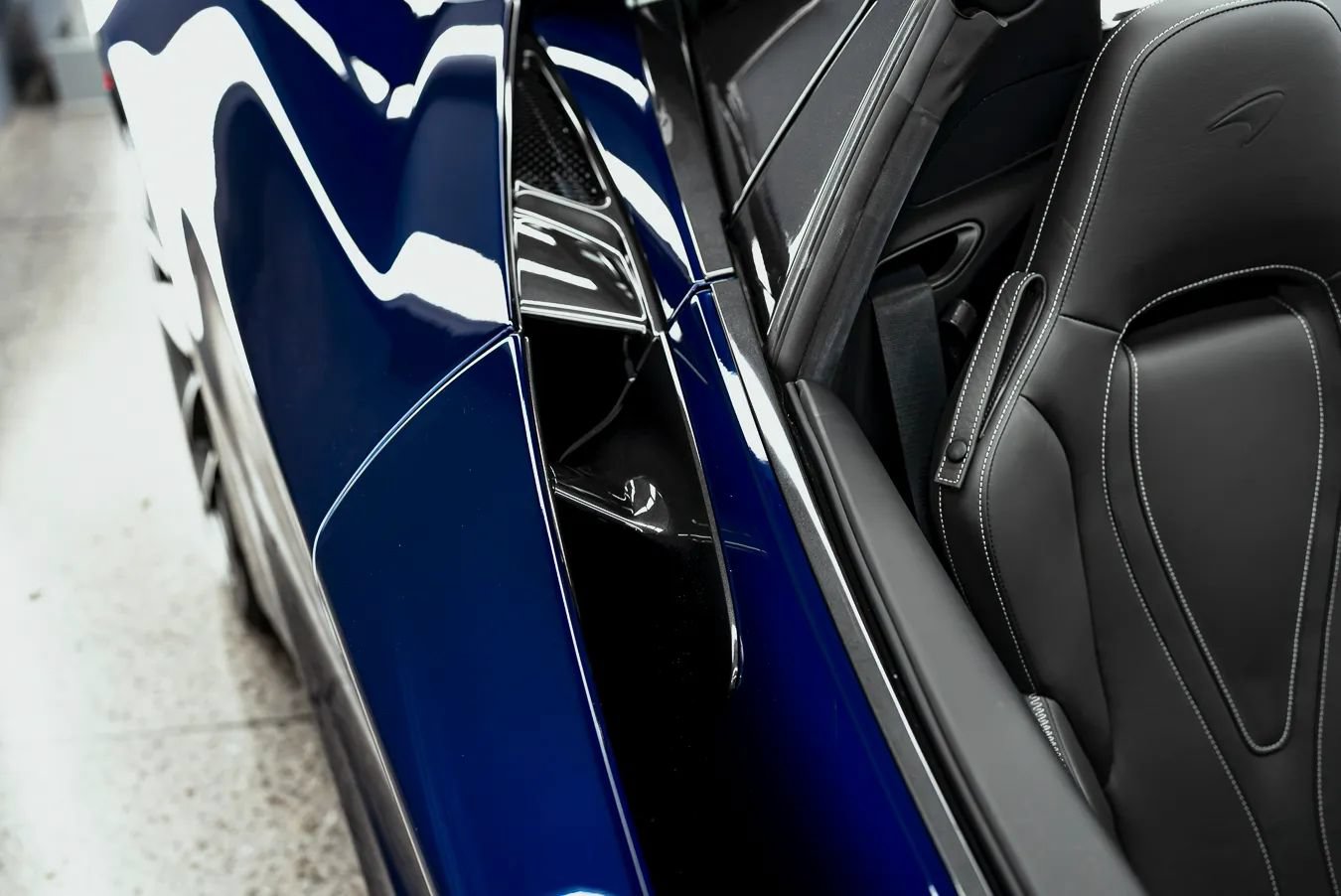 Used 2020 McLaren 720S Spider photo 15