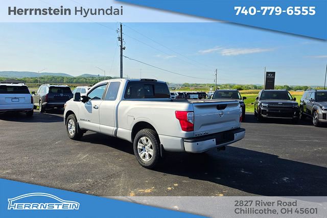 2018 Nissan Titan SV