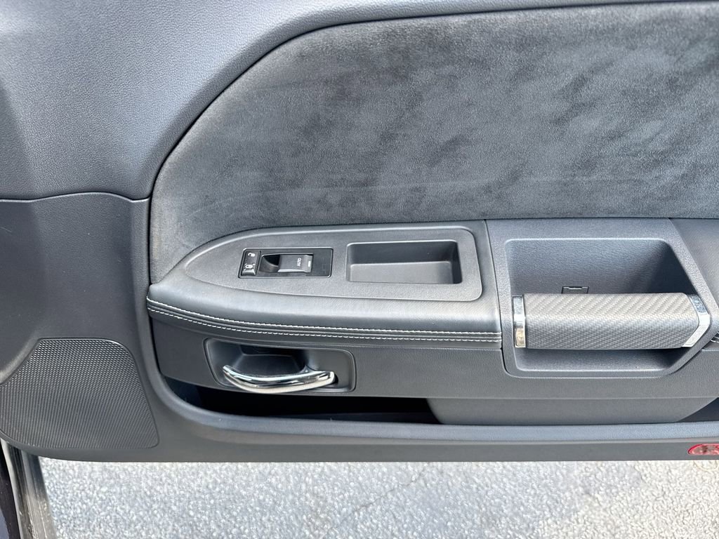 2010 Dodge Challenger SRT8