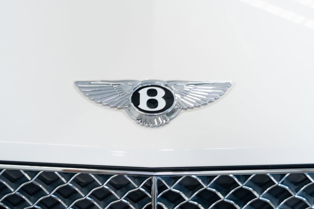 2021 Bentley Bentayga Plug-In Hybrid