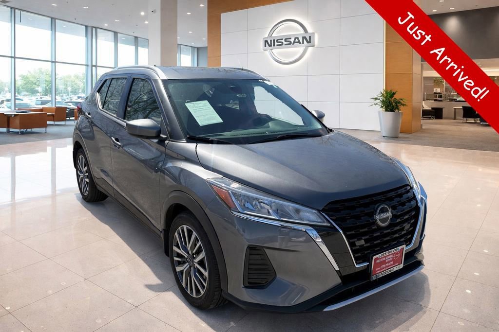 Used 2024 Nissan Kicks SV