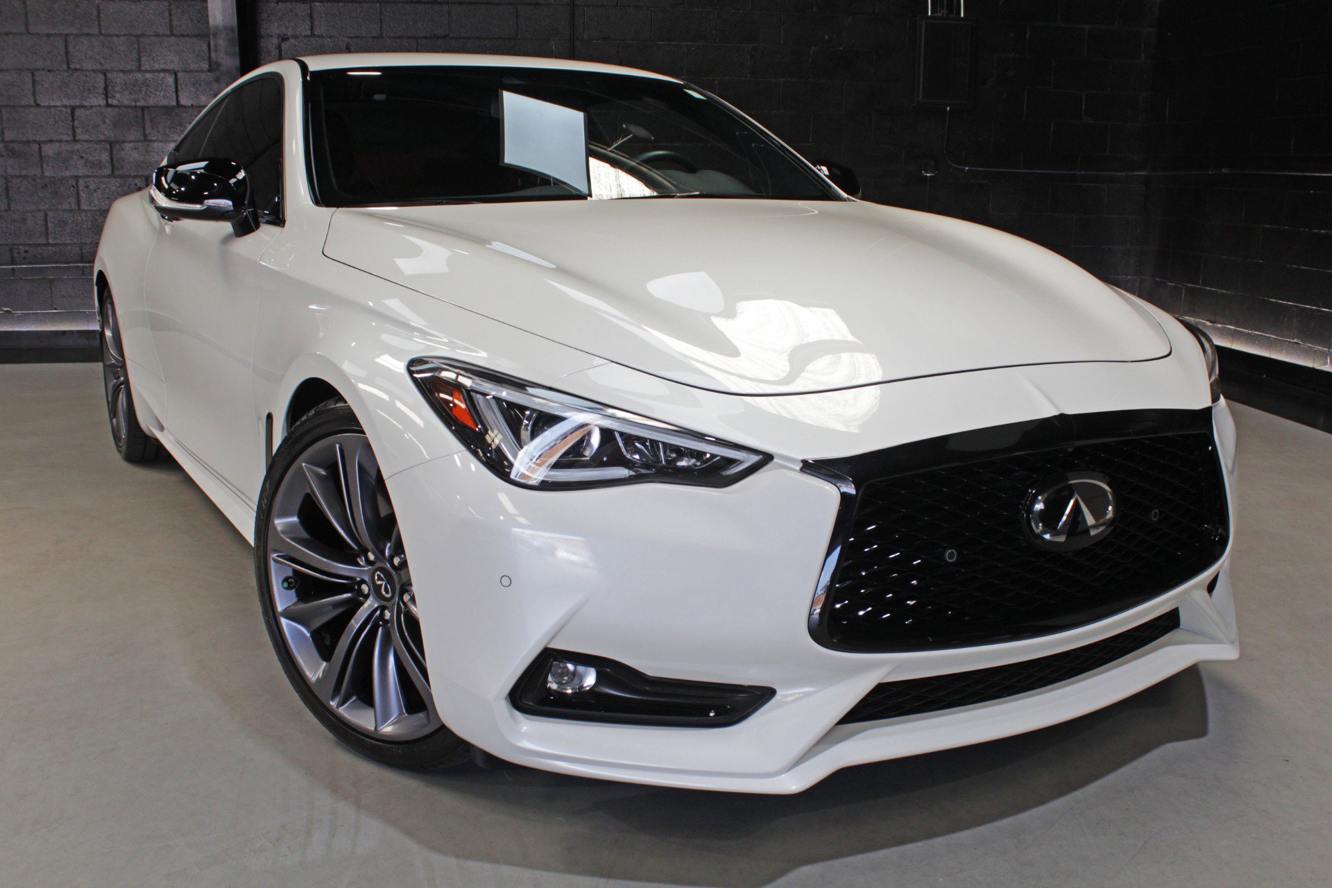 2022 INFINITI Q60 Red Sport 400