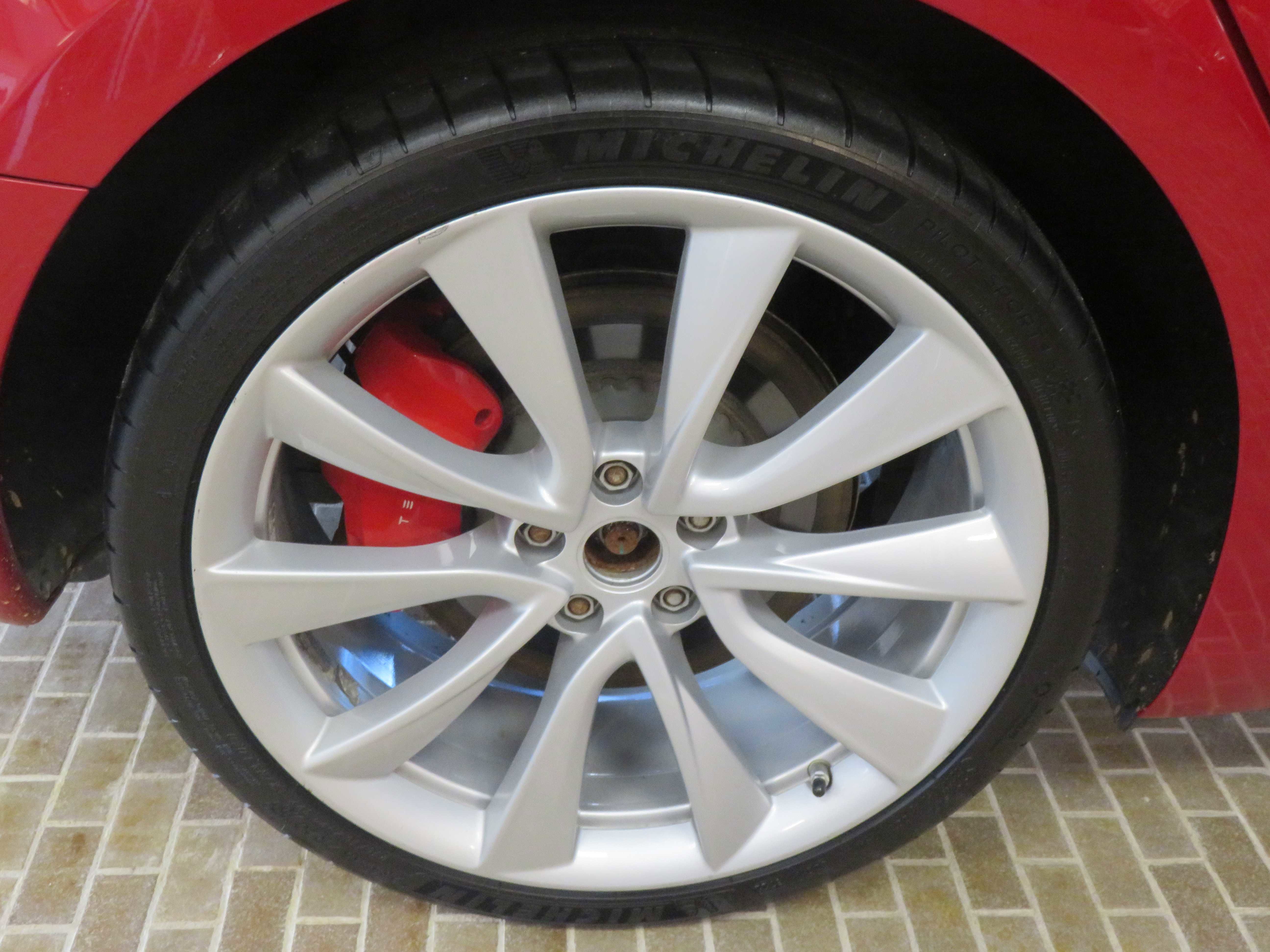 2018 Tesla Model 3 Performance