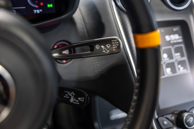 Used 2020 McLaren 600LT Spider photo 41