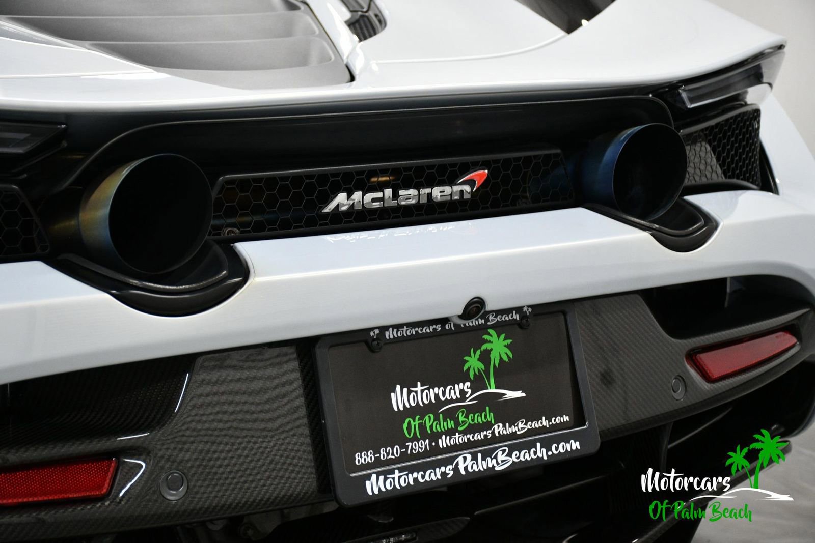 Used 2018 McLaren 720S photo 10