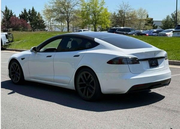 2021 Tesla Model S Plaid