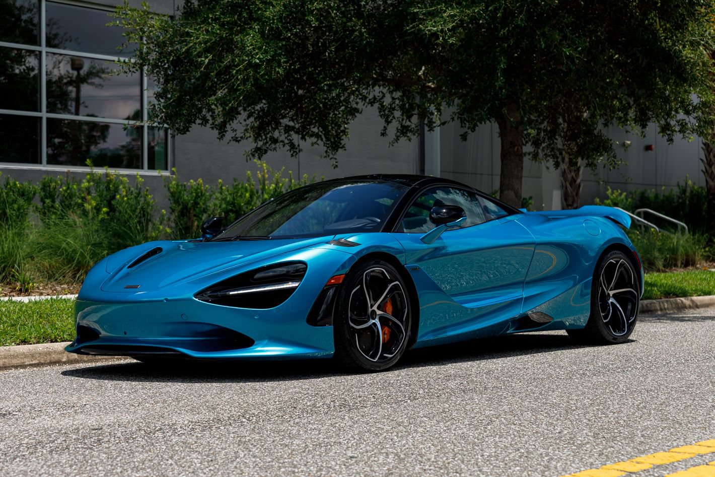 Used 2025 McLaren 750S photo 28