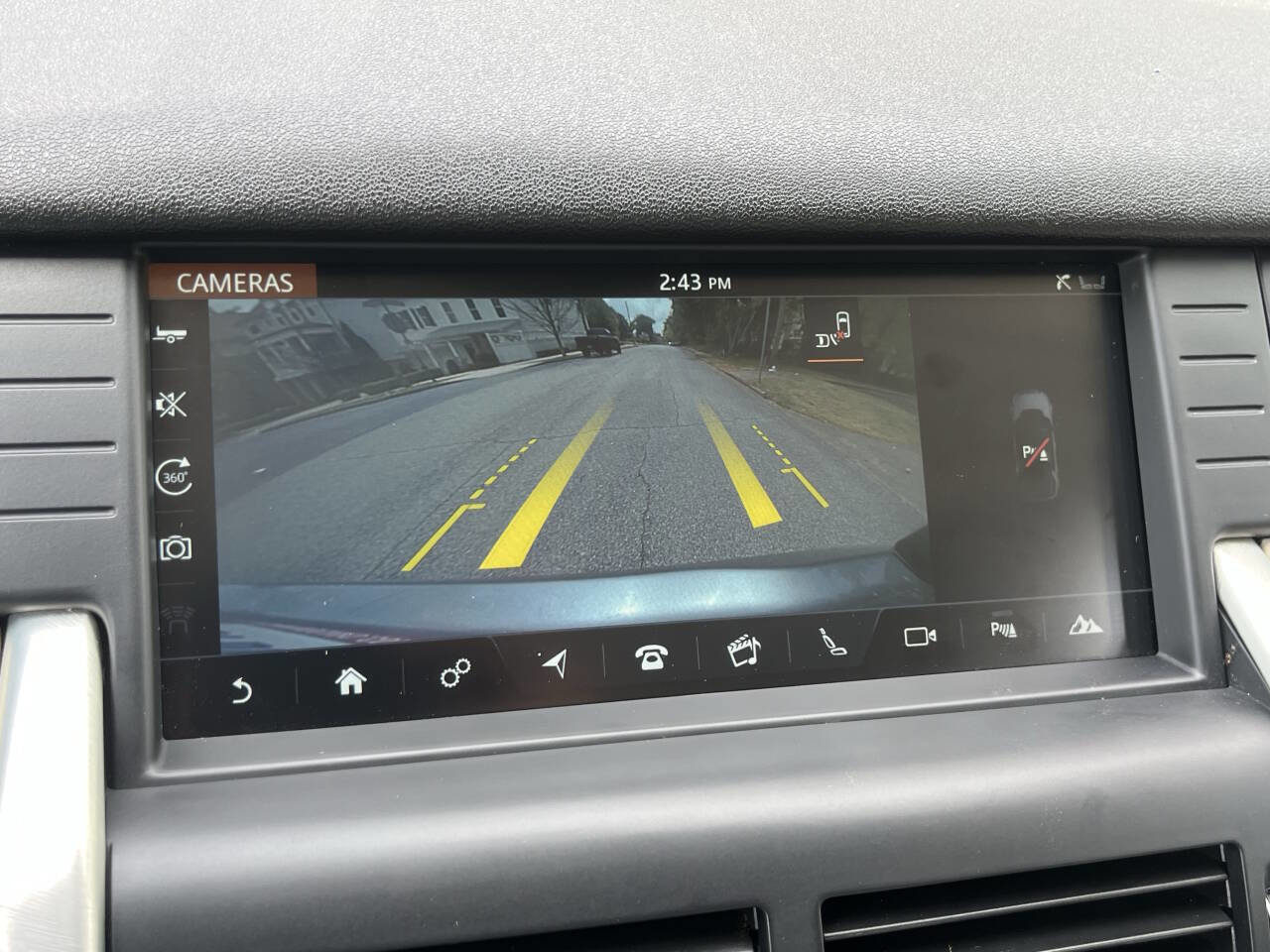 2017 Land Rover Discovery Sport HSE Luxury