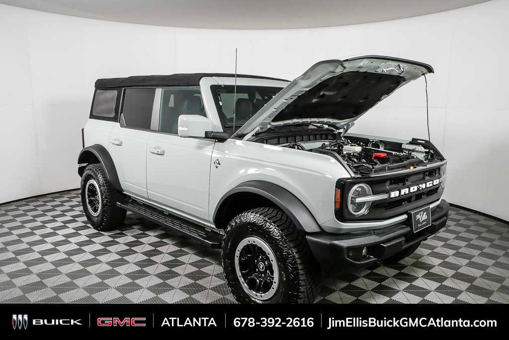 2022 Ford Bronco Outer Banks