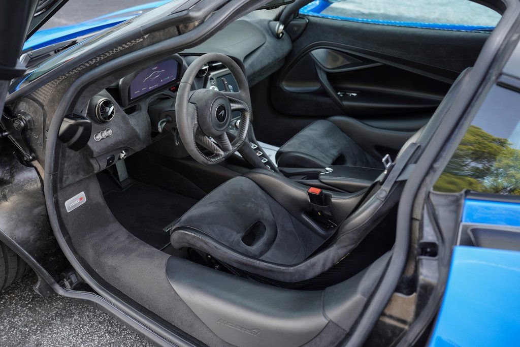 Used 2020 McLaren 720S Performance photo 40