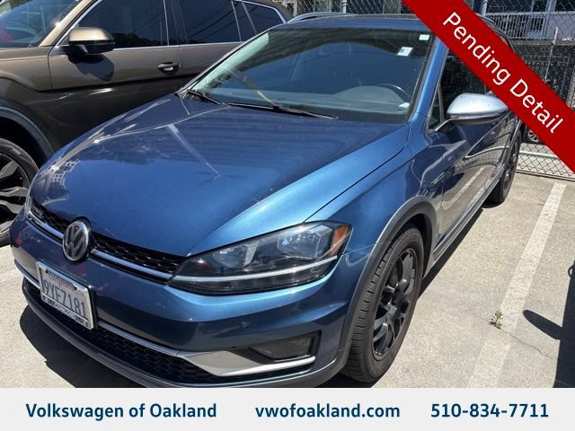 Used 2018 Volkswagen Golf Alltrack SE