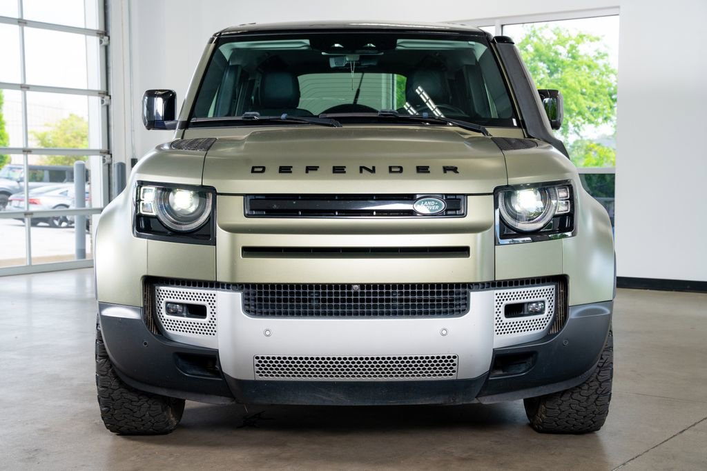 2020 Land Rover Defender 110 SE