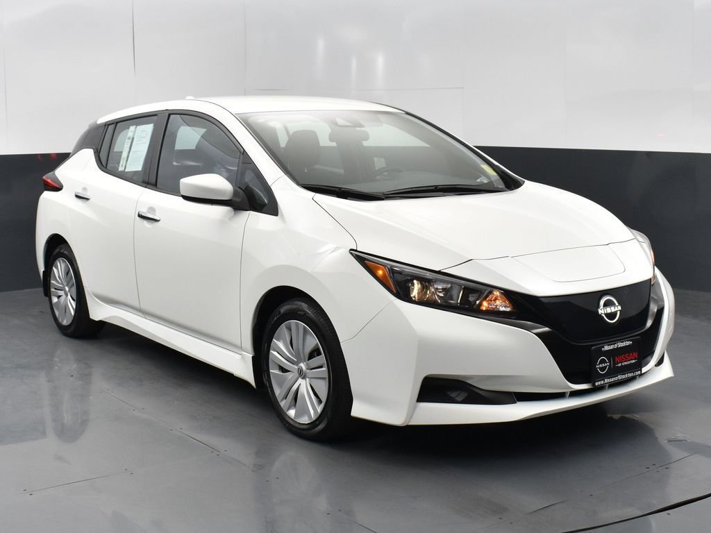 2024 Nissan LEAF S