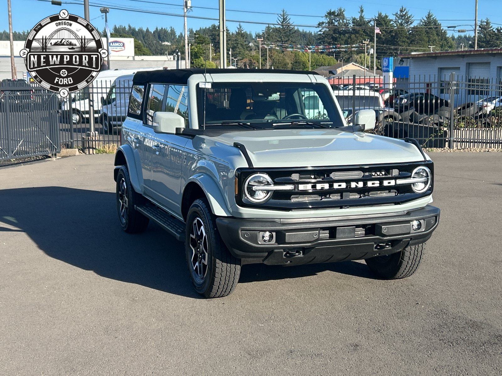 Certified 2024 Ford Bronco Outer Banks