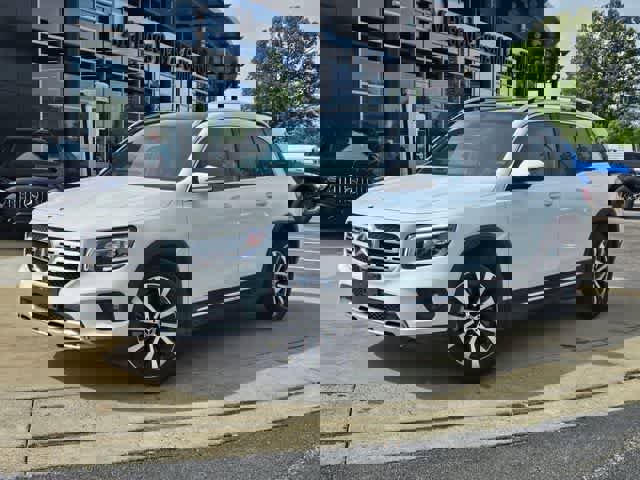 Used 2022 Mercedes-Benz GLB 250 w/ Premium Package Lite